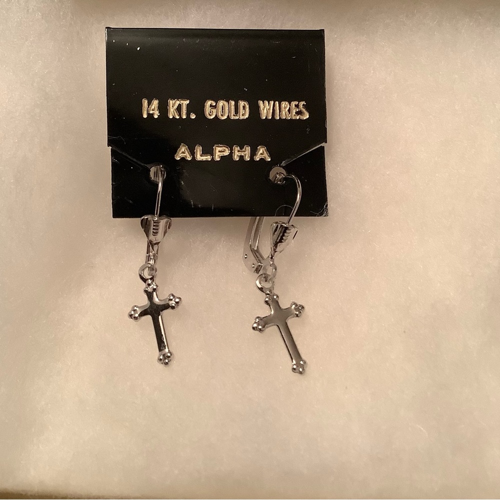 NEW vintage 14 KT Gold wires Trefoil cross earrings (silver)